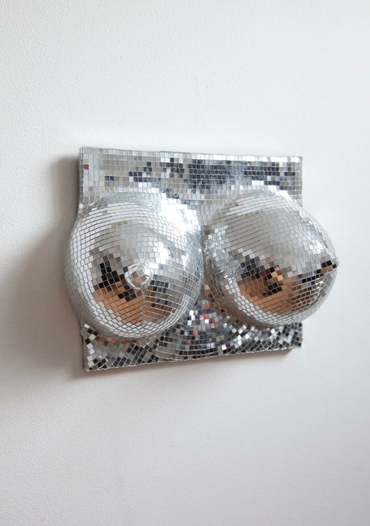 Julia: Mutilated Body Collection